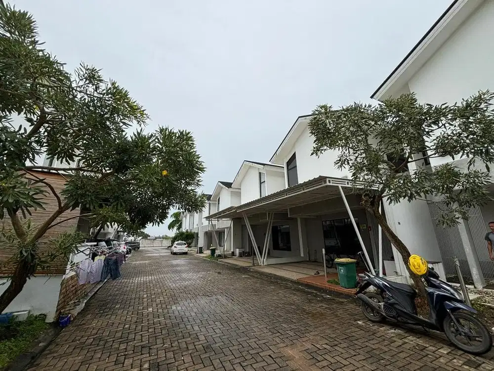 Dijual Rumah Dalam Komplek Florista Garden KM 7 Palembang