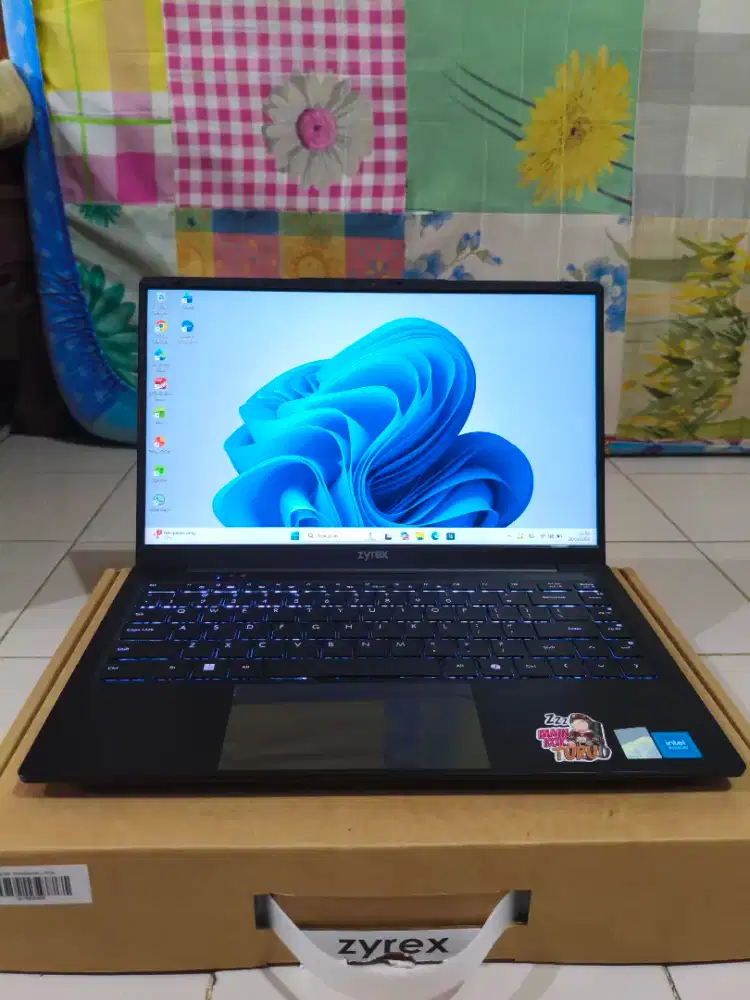 Laptop Zyrex Ultra Intel N100