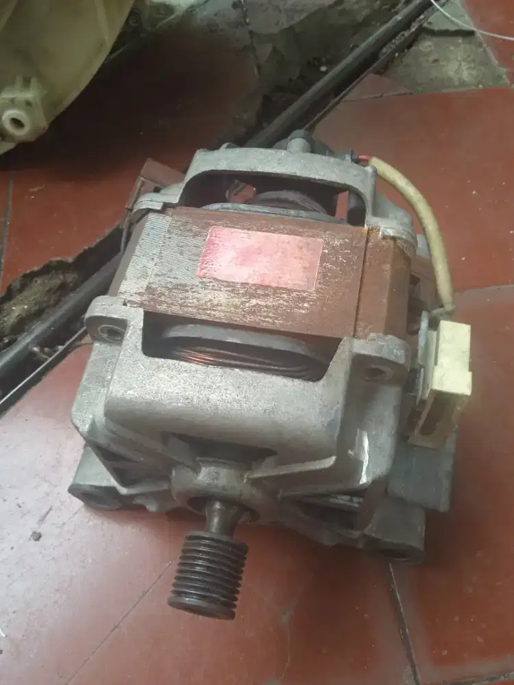 Dinamo mesin cuci front loading merk Samsung normal siap pakai