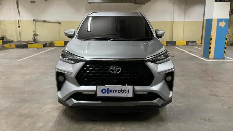 DP MURAH Toyota Avanza 1.5 Veloz Q Bensin-AT 2023 Silver CHKOB