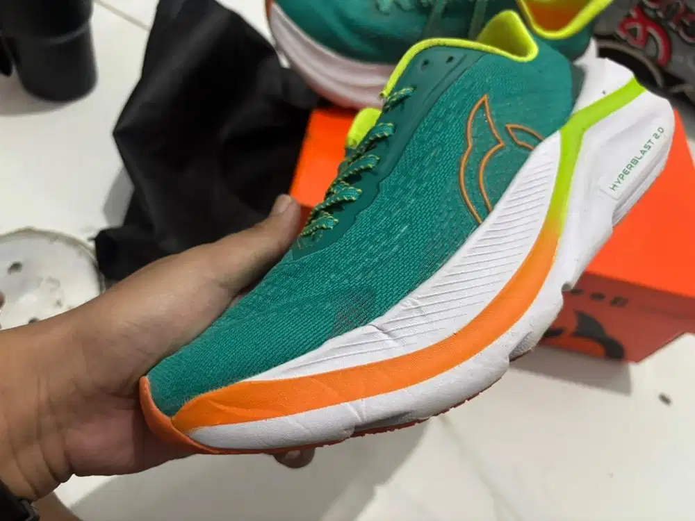 Ortuseight hyperblast