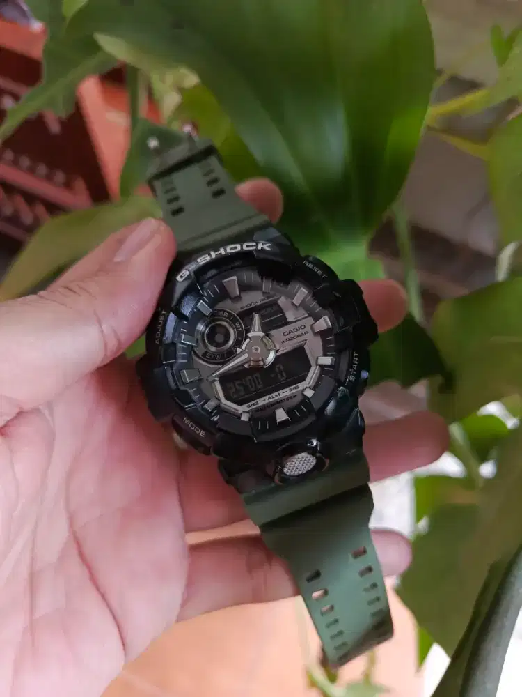 Gshock GA710 mulus Strap ganti baru AM