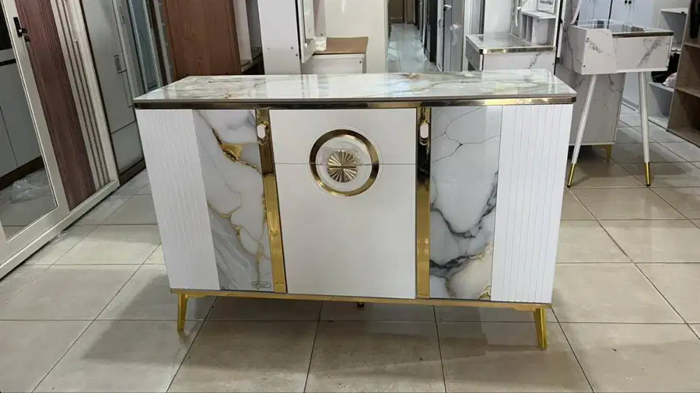 Credenza Buffet Meja TV Serbaguna