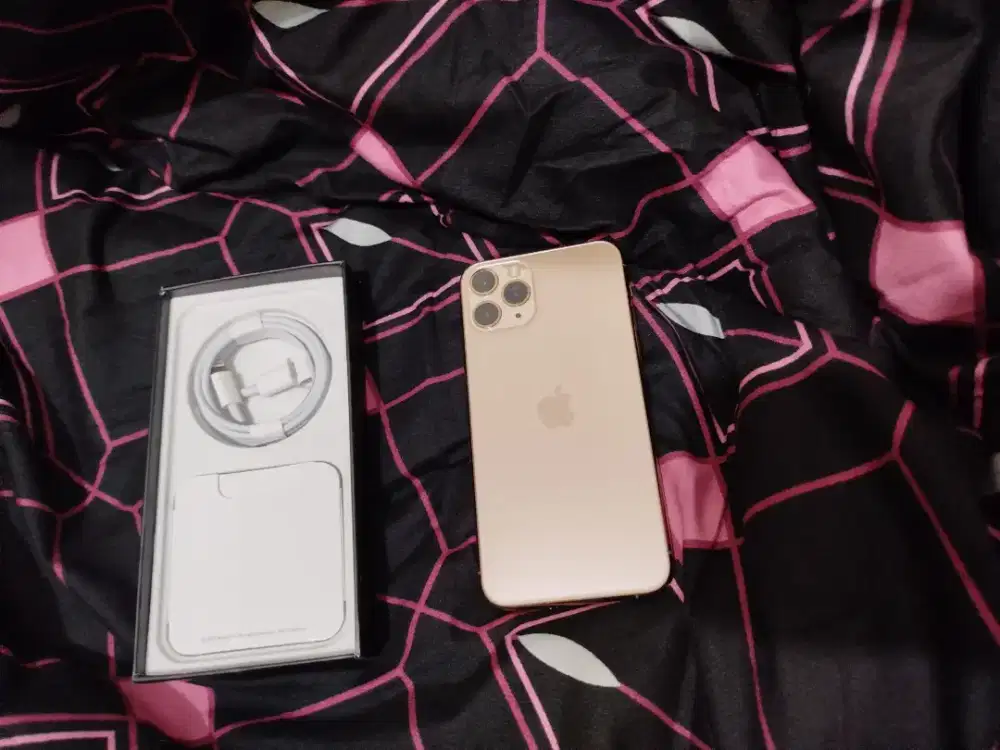 iPhone 11 pro 256gb kan ada baru