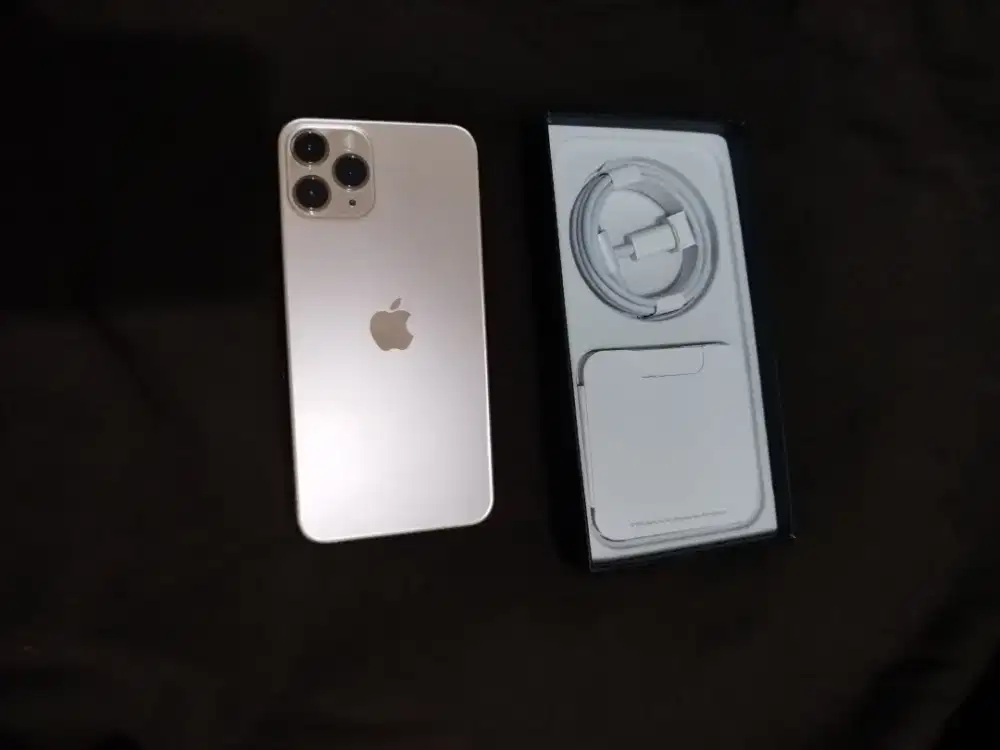 iPhone 11 pro 256gb yg ada ini new