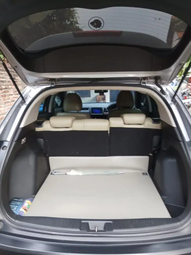 Honda HR-V Tipe E 2018 Akhir (Cash)