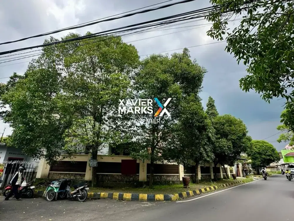 Dijual Rumah Hook Terawat Ada Laundry Area Siap Huni Lingkungan Asri dan Lokasi Strategis Dekat Pusat Kota dan Cocok untuk Usaha di Sukun