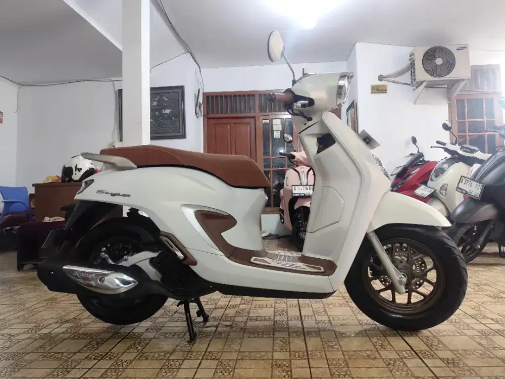 HONDA STYLO 160 ABS 2025 KM 1 RB AN MULUS ORI