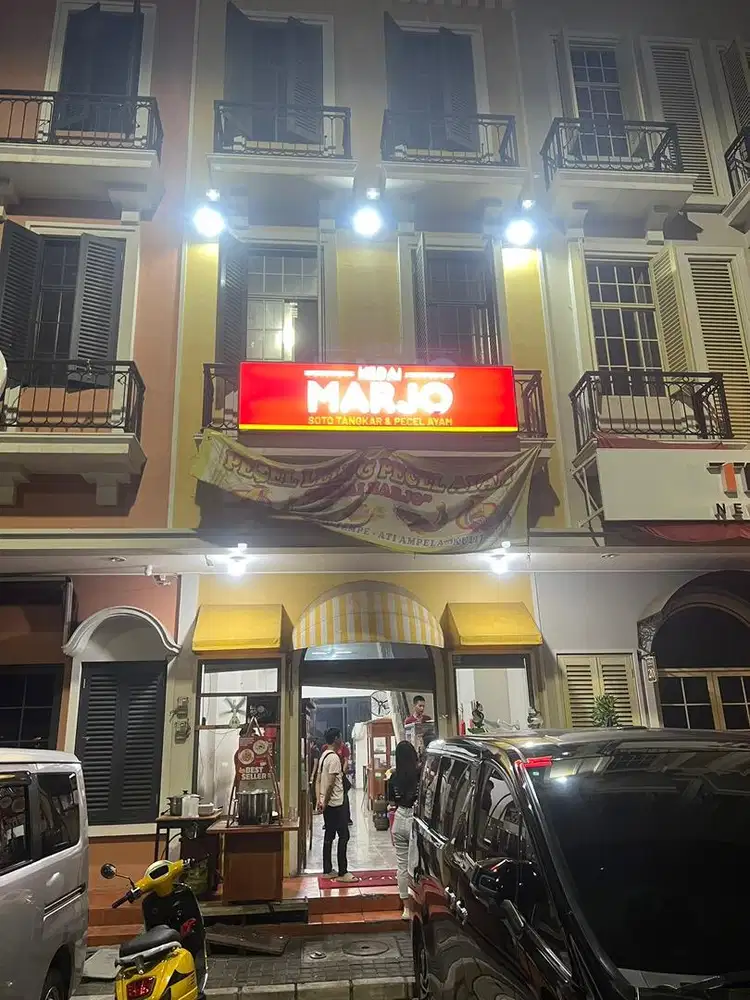 DAPUR Kedai Marjo Personil Chef Assistannt