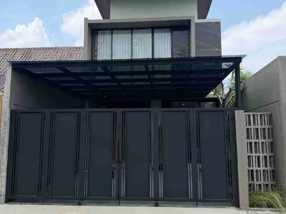 Rumah Mewah 2 Lantai Model Industrial