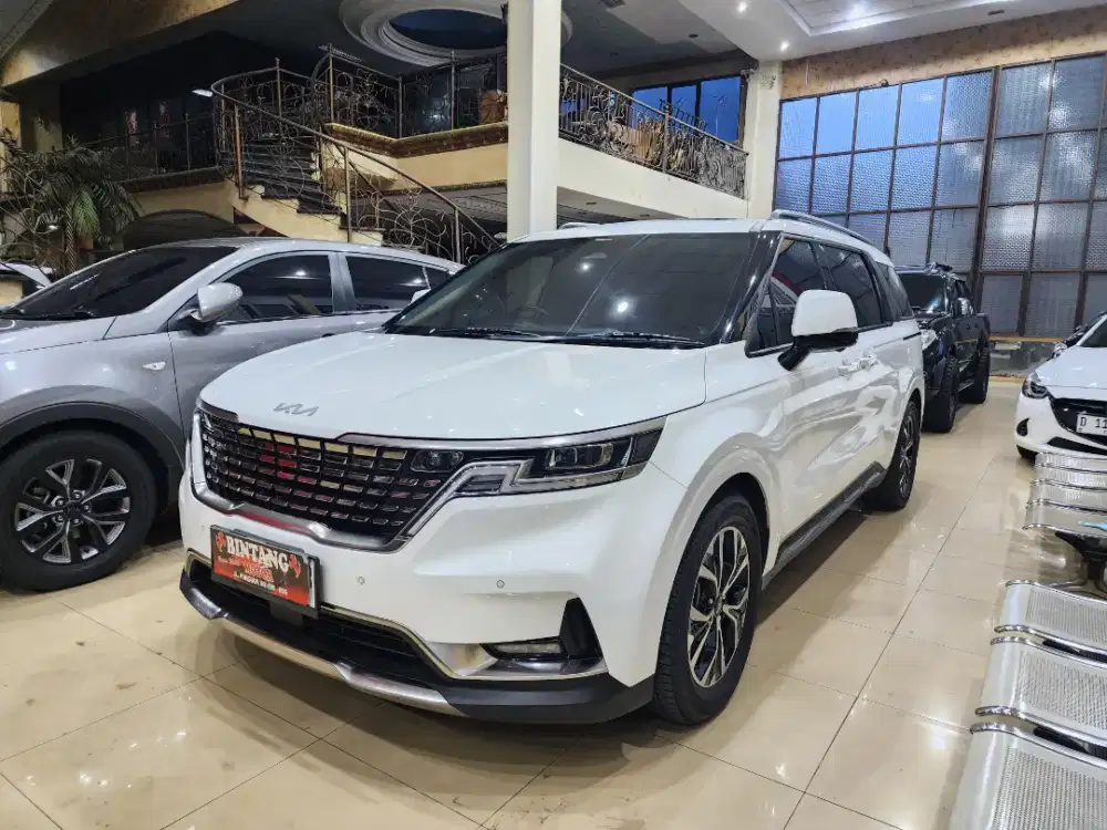 CARNIVAL DSL PREMIER AT 2022 PUTIH / MODEL THN 2023 [BINTANG MOTOR]