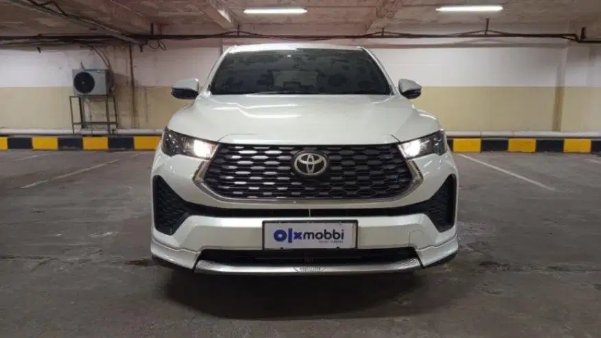 DP MURAH Kijang Innova 2.0 Zenix G HV CVT Hybrid-AT 2023 Putih CEZXB