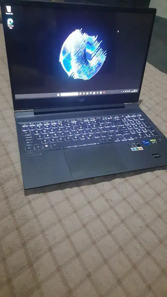 Hp Viktus Core i7 12700H ,ram 16GB .RTX 3060.SSD 512