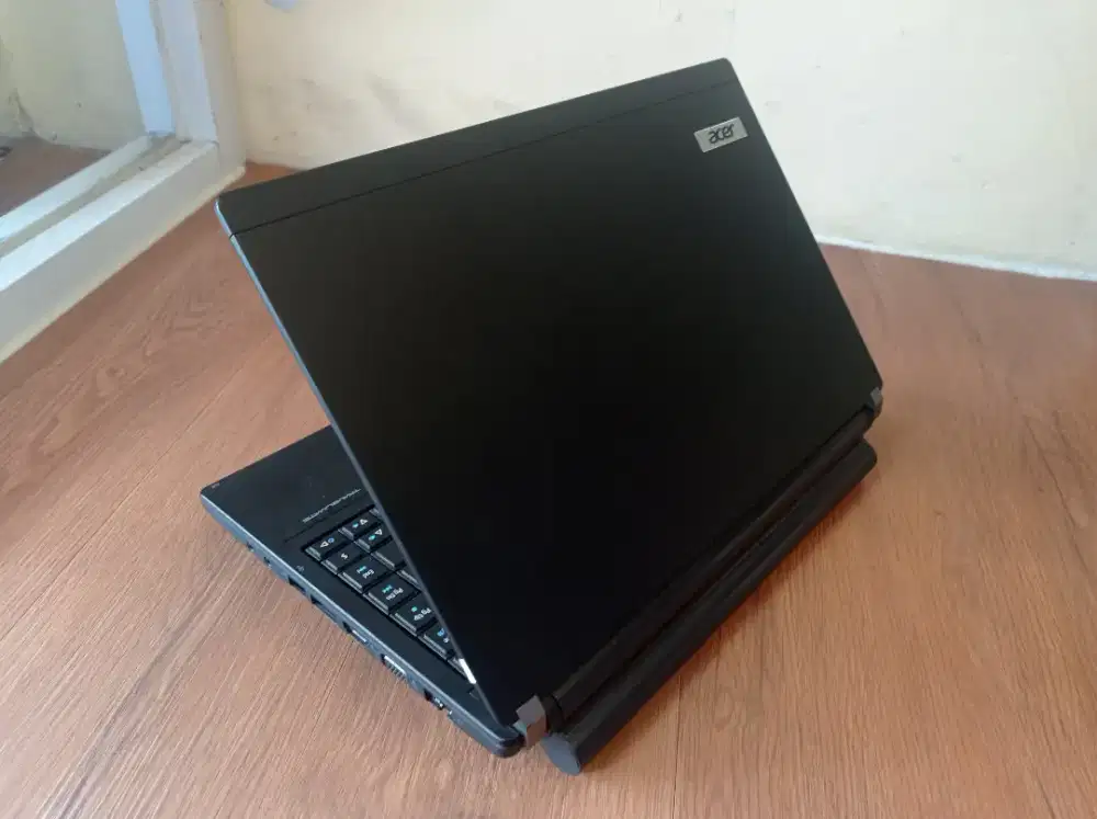 Dijual laptop acer i5 gen 3 ram 4 hdd 320gb
