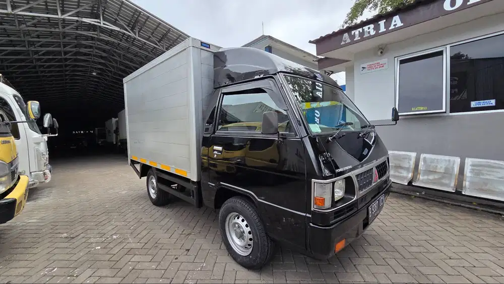 Mitsubishi Colt L300 2.5 Diesel + Box Alumunium Jumbo - 2020 - terawat