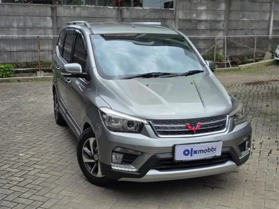 DP RENDAH Wuling Confero S 1.5 L ACT Lux Plus Bensin-MT 2020 PKT