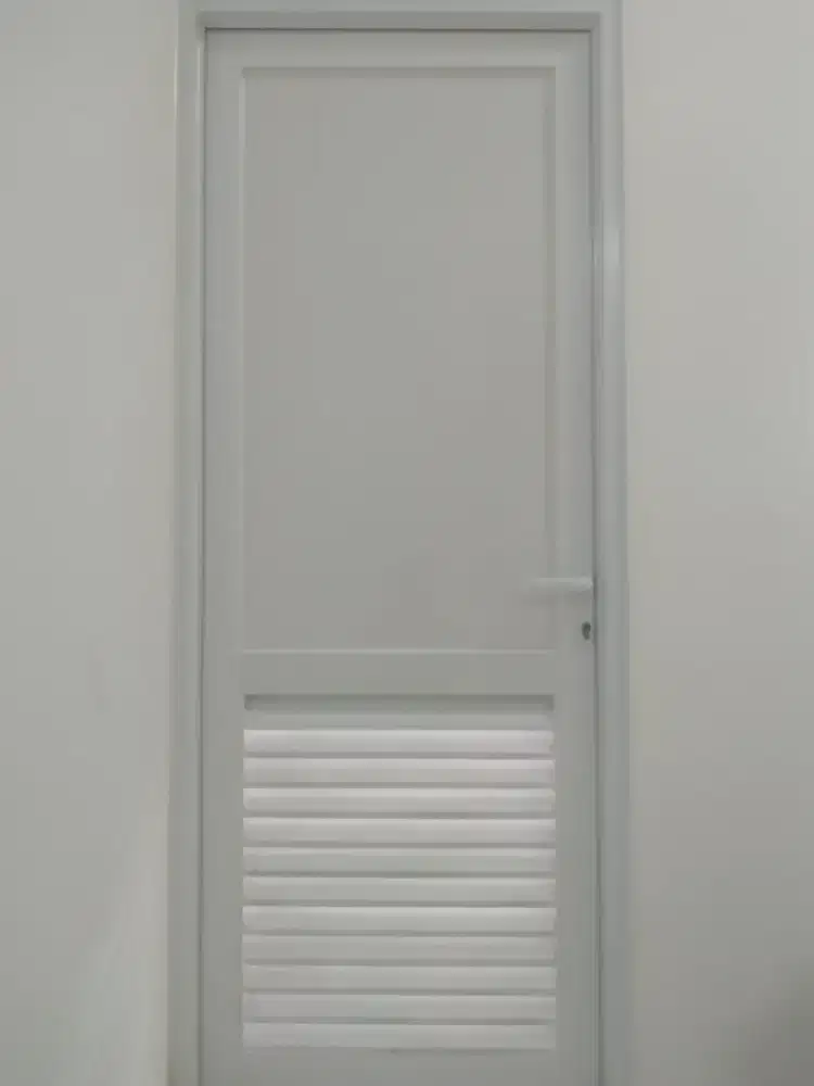 Pintu aluminium jalusi kamar mandi T205cm L80cm hrg unit plus pasang