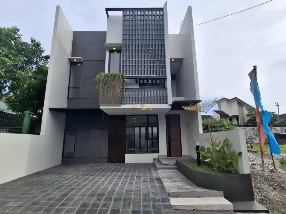 RUMAH MODERN 2 LANTAI, SIAP HUNI DEKAT CONDONGCATUR, DEPOK