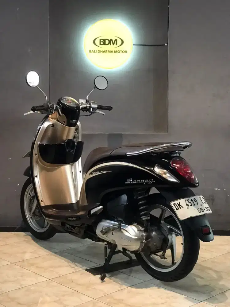 Honda. Scoopy fi 2015 cash  Bali dharma motor