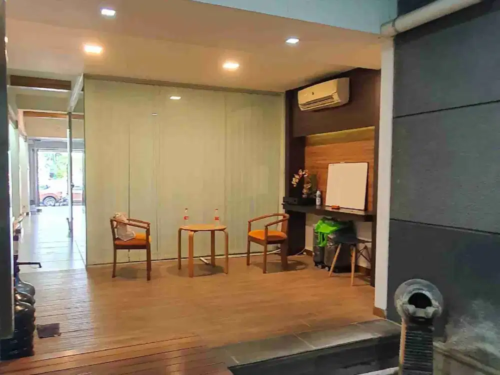 ruko sambung rumah strategis depan MKG Jakarta