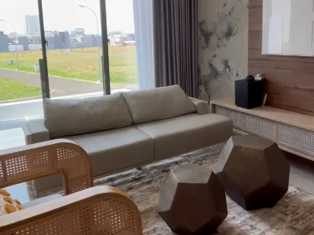 TInggal 1 unit Topaz Mahakam JGC ada Rooftop lebar 7 hadap taman