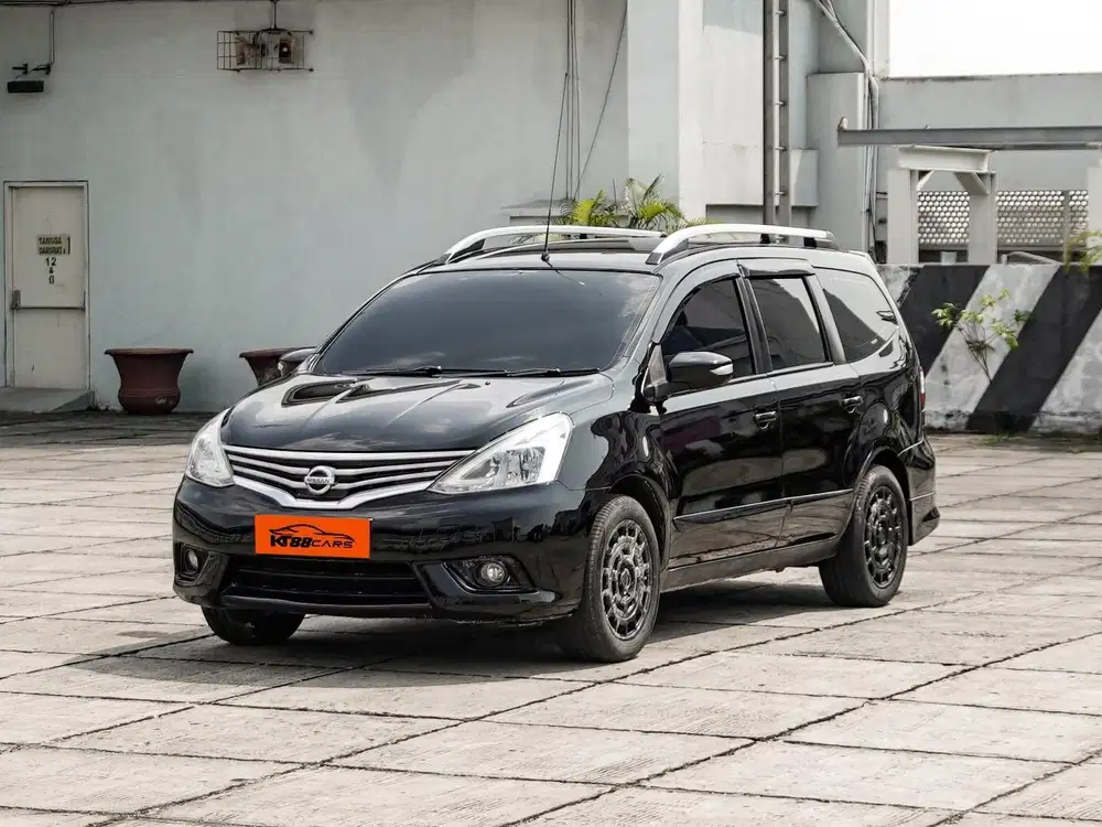 Nissan Grand Livina XV HWS 1.5 AT 2013 / 2014 Hitam