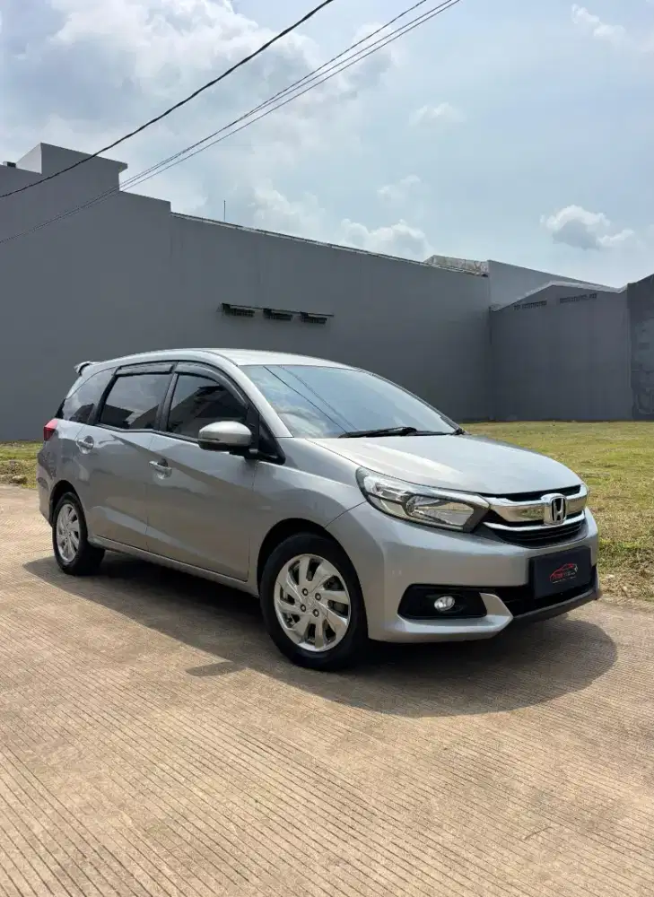 Honda Mobilio E CVT 2017 bekas murah