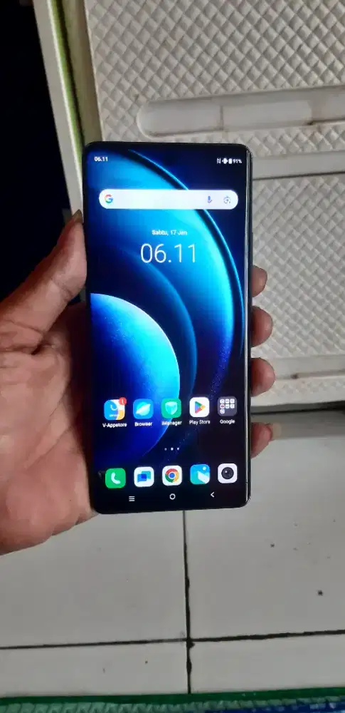 Hp VIVO X 100 PRO  second