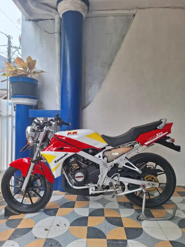 Kawasaki Ninja r 2011