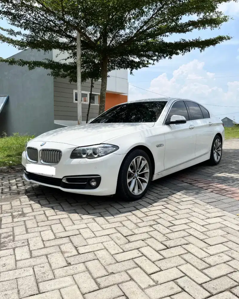 Bmw f10 520 modern line 2014