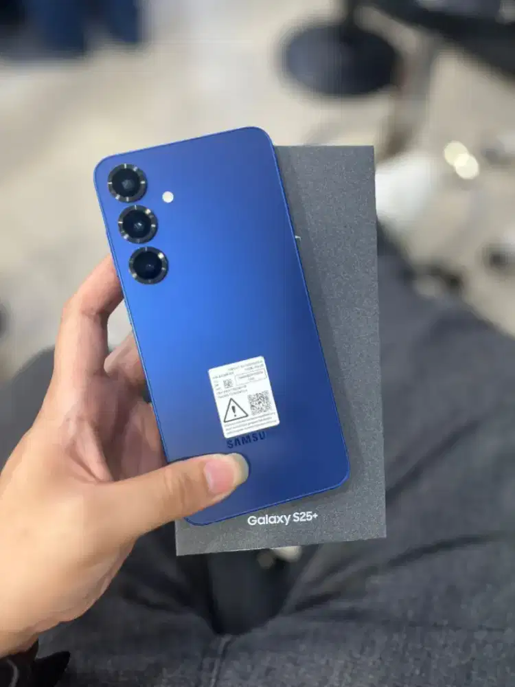 Samsung galaxy s25 plus 12/256gb