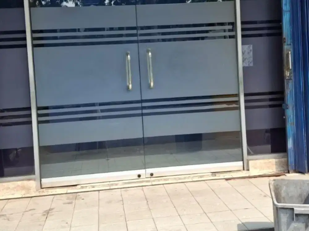 Sewa Cepat Ruko 4 lantai Kelapa Gading Parkiran luas Kantoran Kuliner