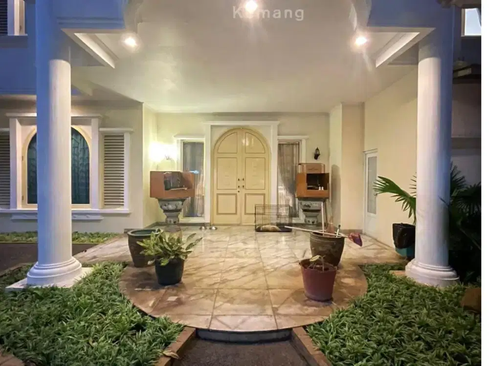 Dijual Luxury House di Abdul Madjid, Jakarta Selatan | Semi Furnished, Siap Huni, Private Pool, SHM