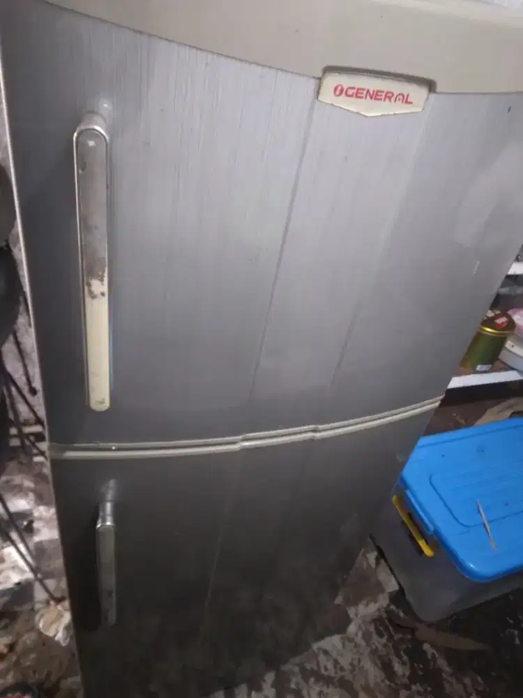 Kulkas general istimewa