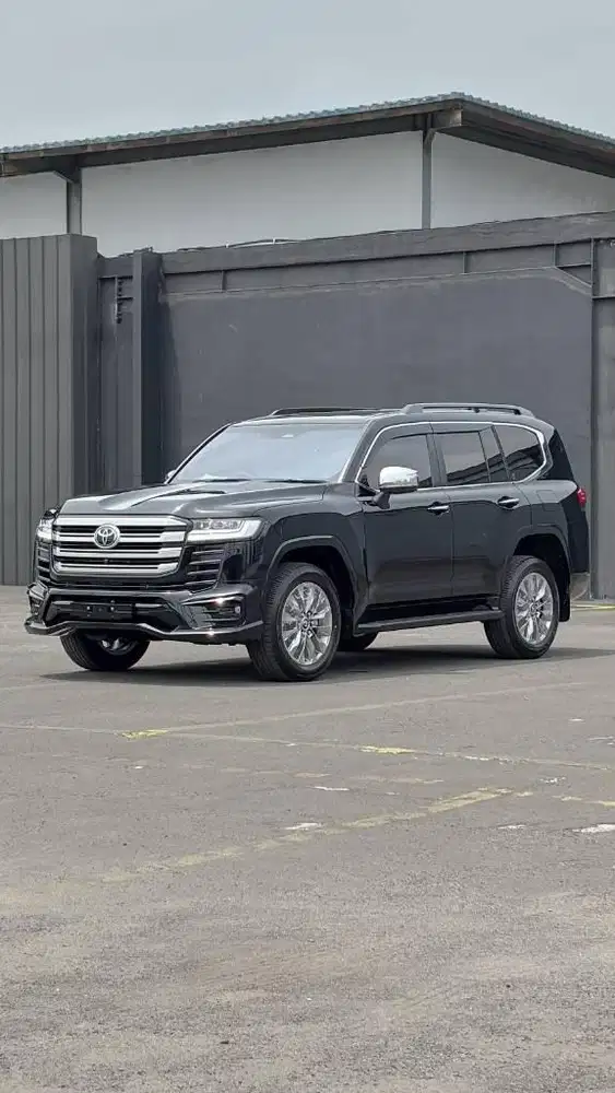 Toyota Landcruiser VXR 2026