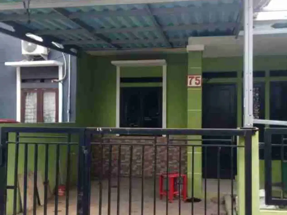 Di jual butuh rumah minimalis kondisi bagus rapih lokasi di sektor Ciledug Tangerang kota