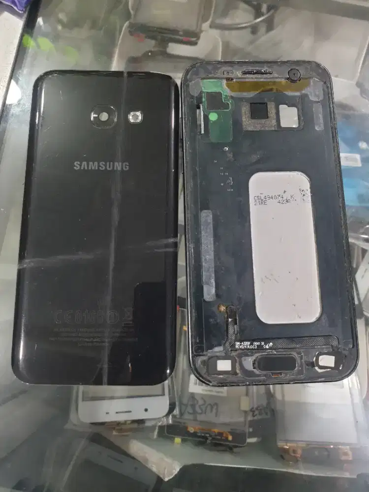 Samsung A3 2017 4G Ram 2/16Gb Mesin Normal minus lcd