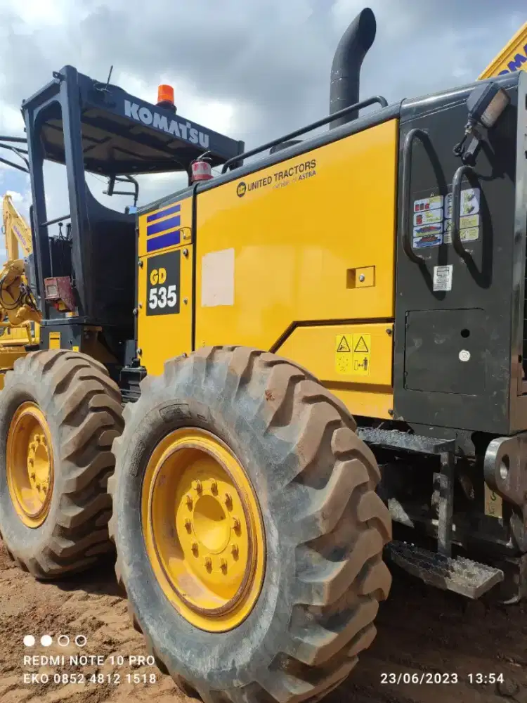 Greder GD535 2021
Motor Greder di Banjarmasin