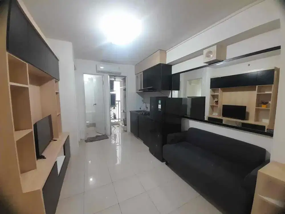 Disewakan 2BR Furnished Atas Mall Nyaman dan Asri