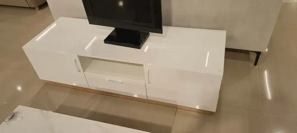 Meja TV Aurora Sideboard TV