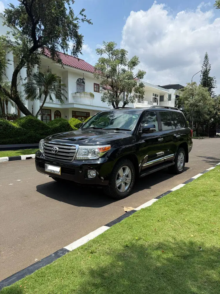 CASH Landcruiser VX-200