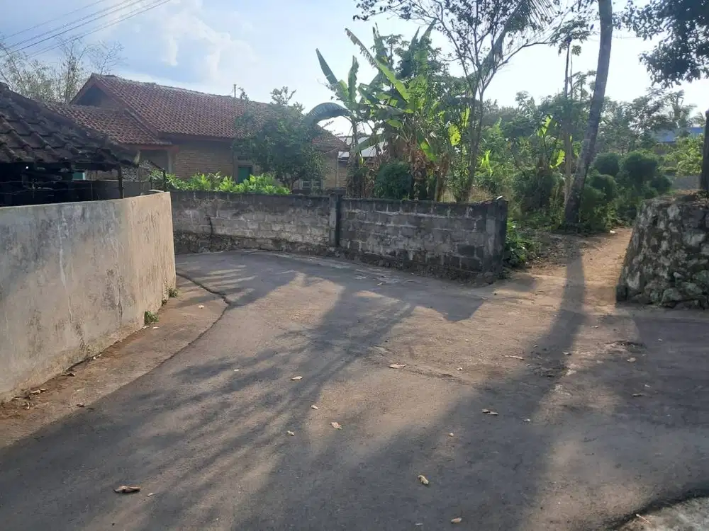 JOGJA DEKAT UII JL.KALIURANG, TANAH PEKARANGAN SHM DIJUAL