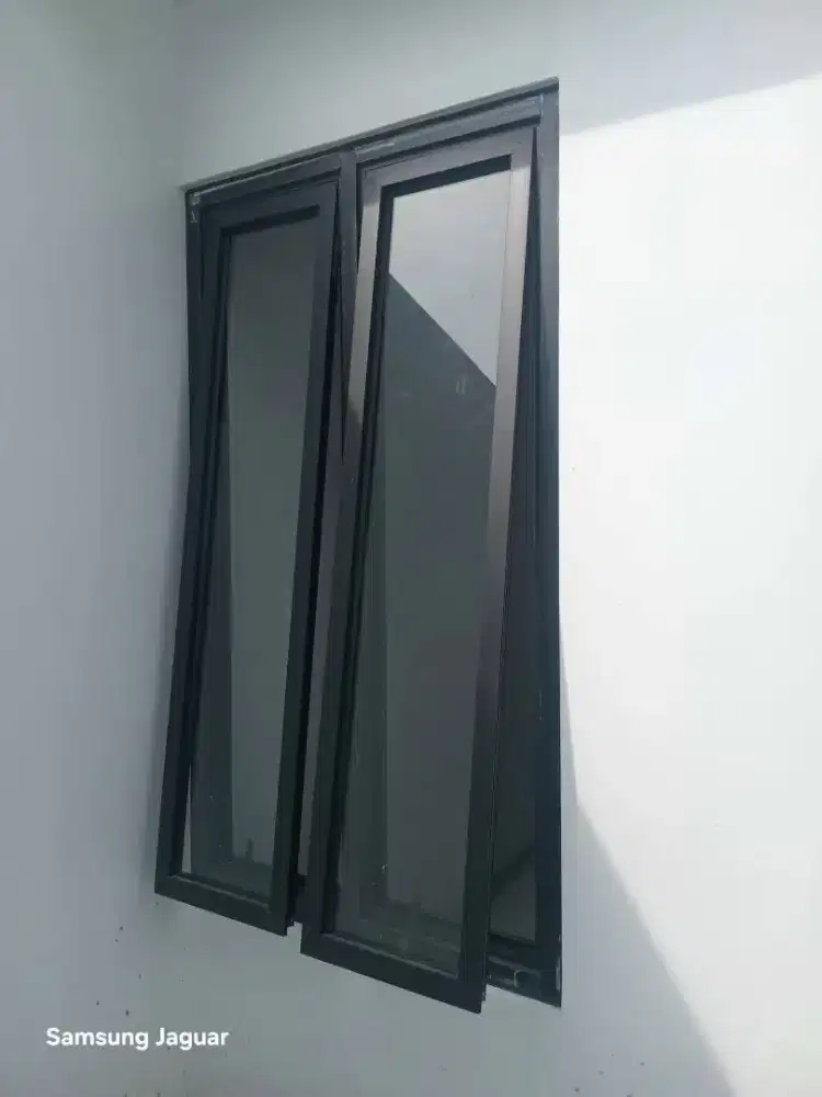 Jendela aluminium T150cm L120cm harga berikut pemasangan bisa byr COD