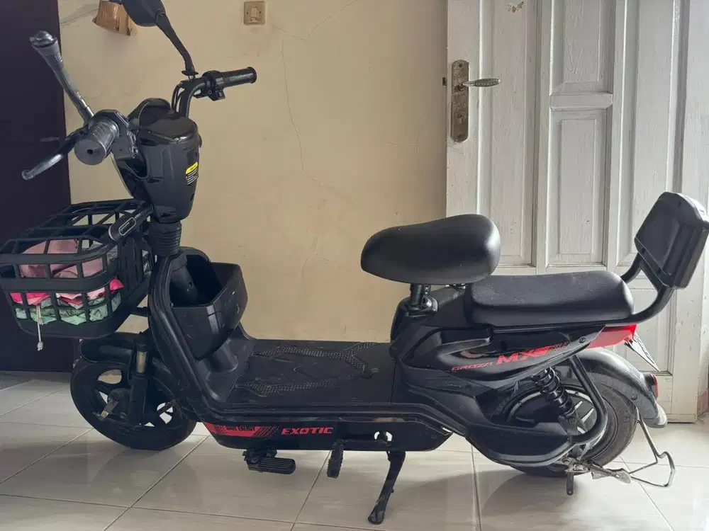 JUAL SEPEDA LISTRIK BEKAS BINONG PERMAI