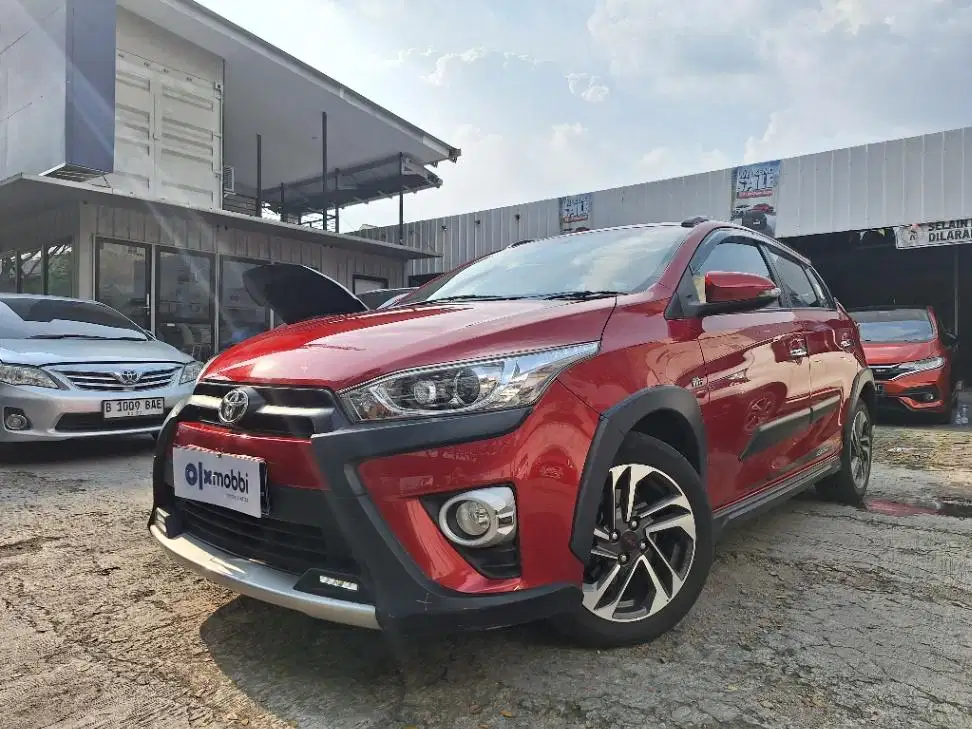 DP MURAH Toyota Yaris 1.5 TRD Sportivo Heykers Bensin-AT 2017  CKMLB