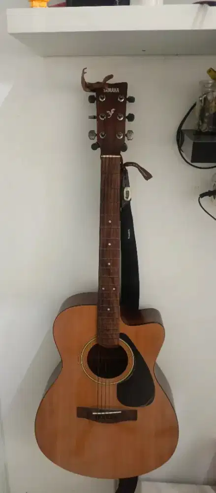 Yamaha FS100C Bekas baik+strap+kapo,+pick. Net 900K