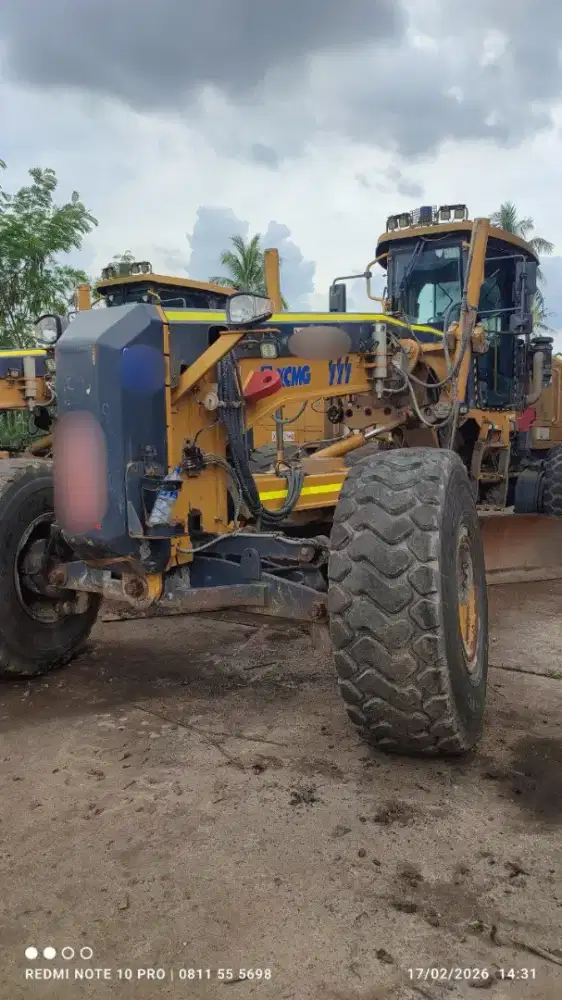 Greder XCMG GR3005T Pro 2021
Sekelas GD825 Komatsu di Tenggarong