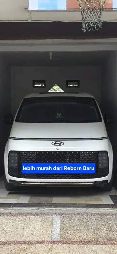 Hyundai Staria 2021 9seater