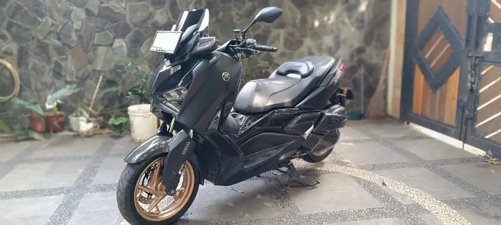 DIJUAL CEPAT Xmax 250cc mulus