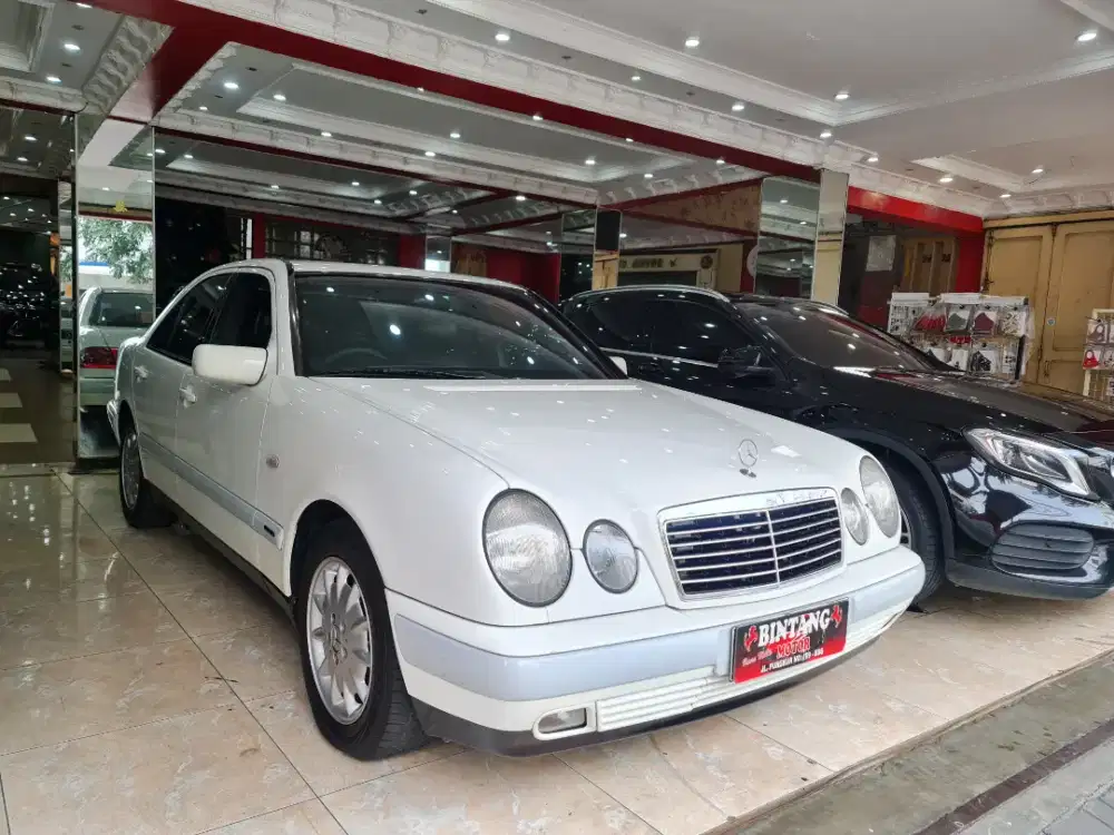 MERCY E230 AT 1997 NEW EYES PUTIH / MODEL THN 1998 [BINTANG MOTOR]